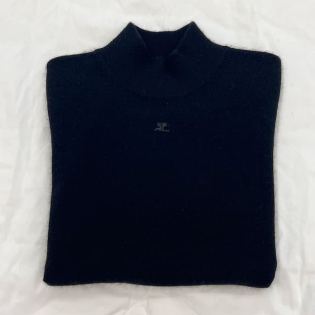 courreges / 꾸레쥬 블랙 캐시미어 니트  