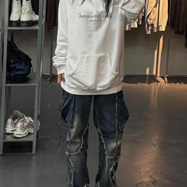 고샤루브친스키 스펠아웃 후드티 A2222