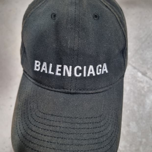 발렌시아가 남성 볼캡 