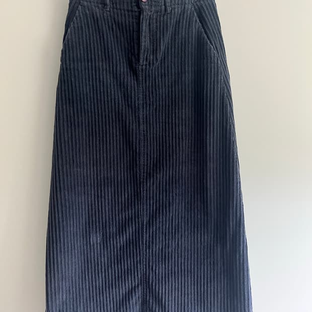 Neithers Corduroy Skirt navy