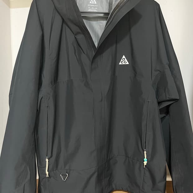 ACG 스톰핏 ADV 케스케이드 레인 풀 집 자켓 블랙 