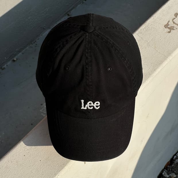 [F] Lee 리 로고 블랙 볼캡 모자