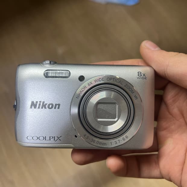 니콘 a300 디카 판매해요