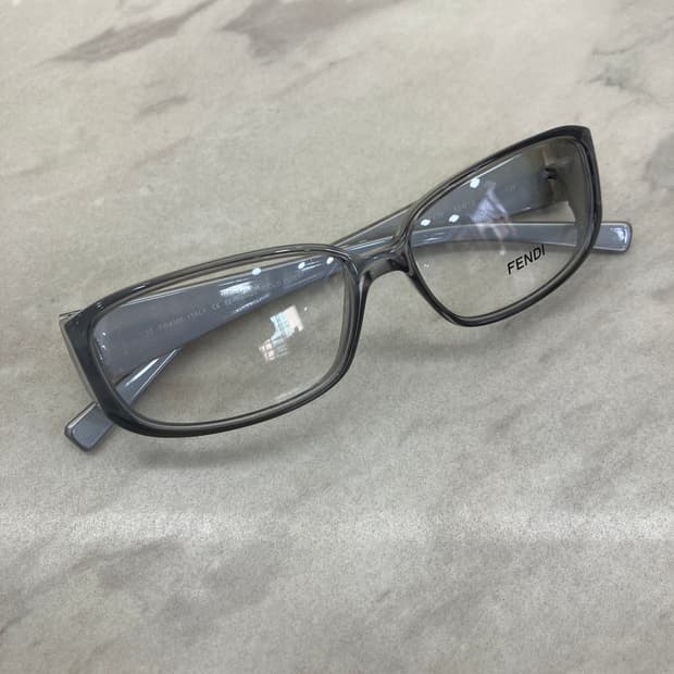 펜디 FENDI 빈티지 챠콜 스퀘어 뿔테 안경