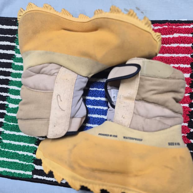 이지 니트러너 설퍼부츠 42사이즈