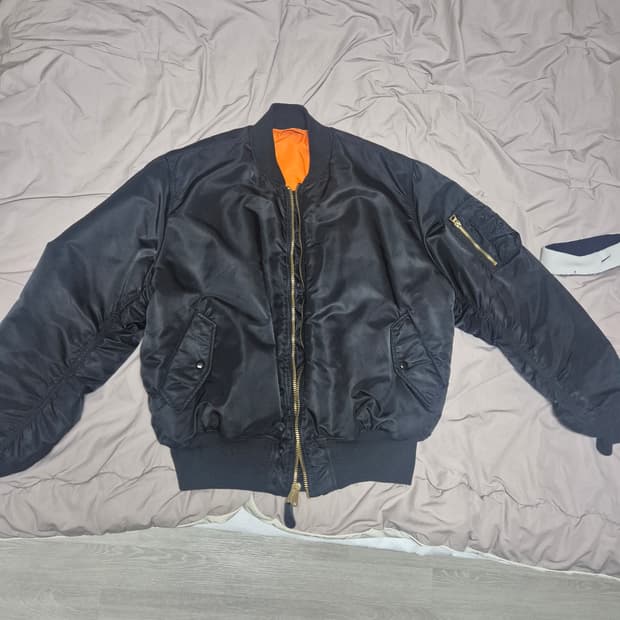 알파인더스트리 ma-1 블랙 XL