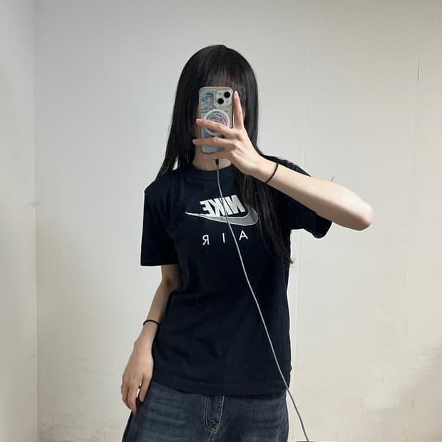 Nike White T-Shirt