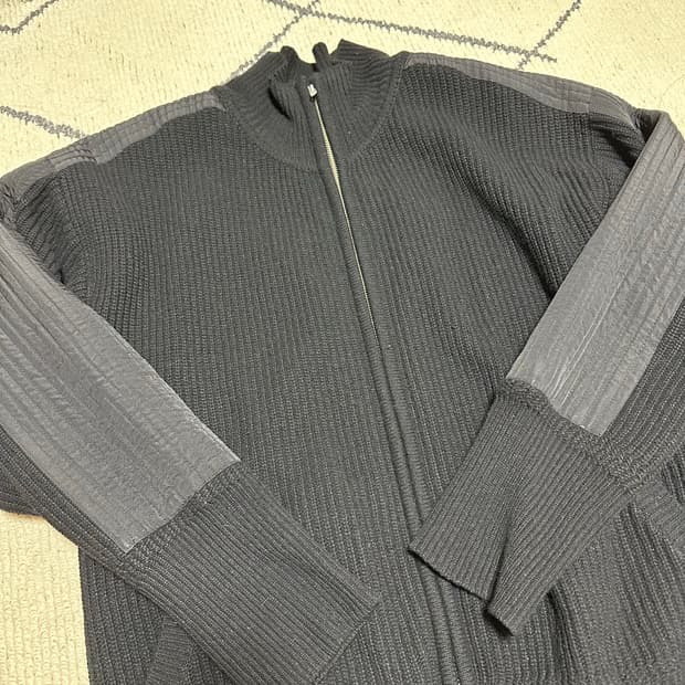 [M]HGBB 니트 집업 유콘