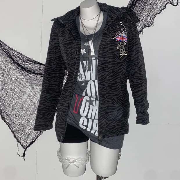 바츠 스튜디오 유니언잭 지브라 패딩 자켓 ໒꒱