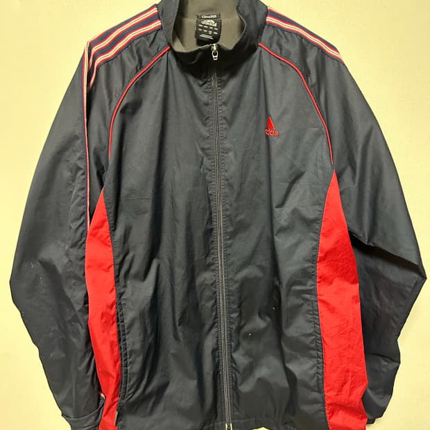 아디다스 바람막이