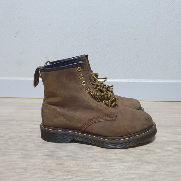 닥터마틴 1460 크레이지 호스 워커 250