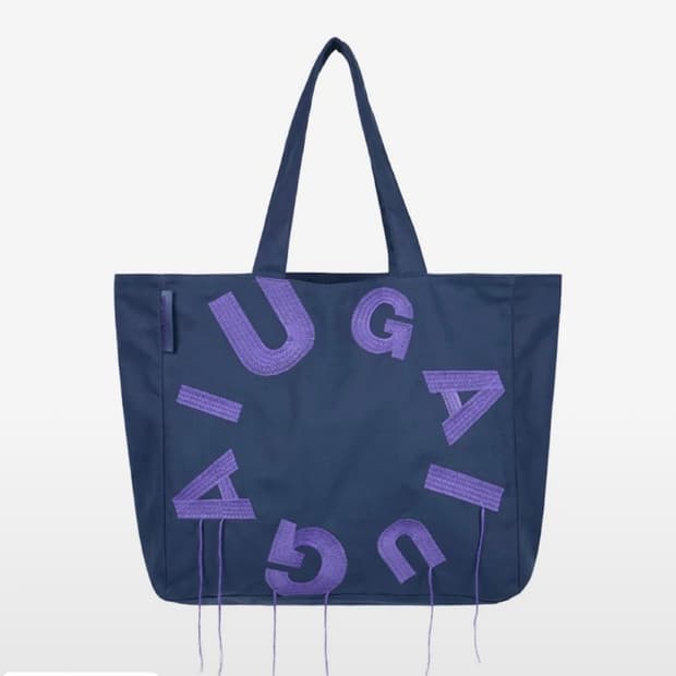 아우가마카라스 가방 판매합니다.