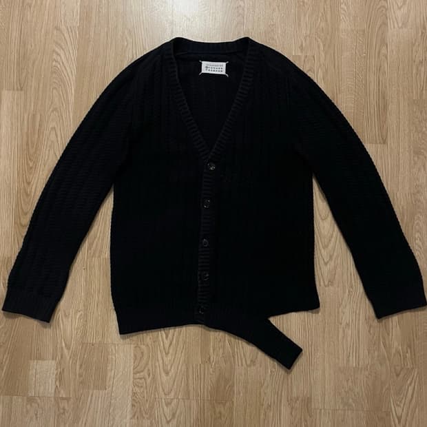 메종 마르지엘라 절개 디테일 가디건 L