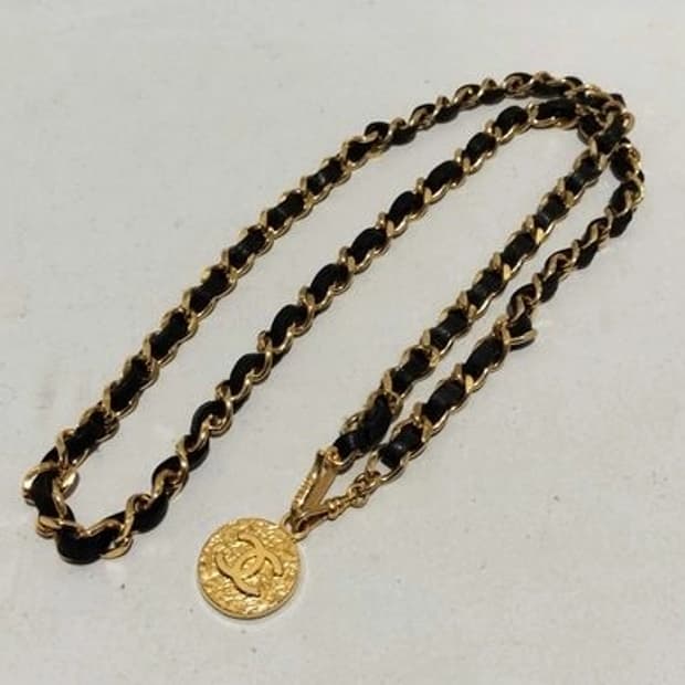 초희귀 아카이브] 샤넬(CHANEL) 1982 코코 메달 골드 체인 벨트