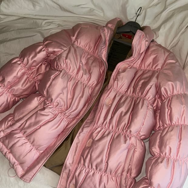 핑크 광택 푸마 패딩