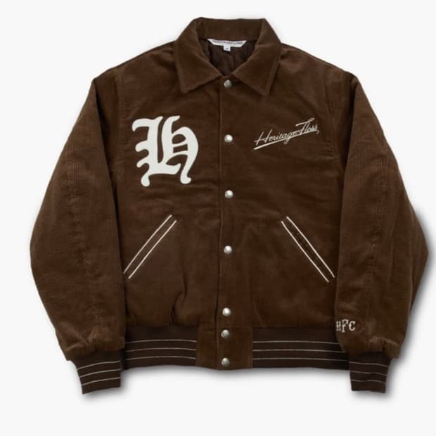 헤리티지플로스 바시티 자켓 구해요