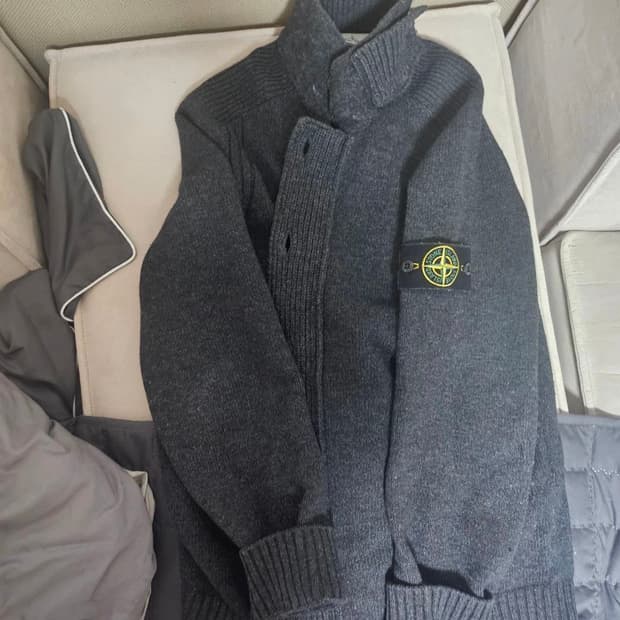 스톤아일랜드 이중 니트집업(L)