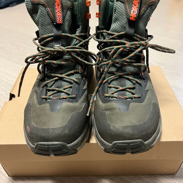 호카 카하 등산화 275사이즈
