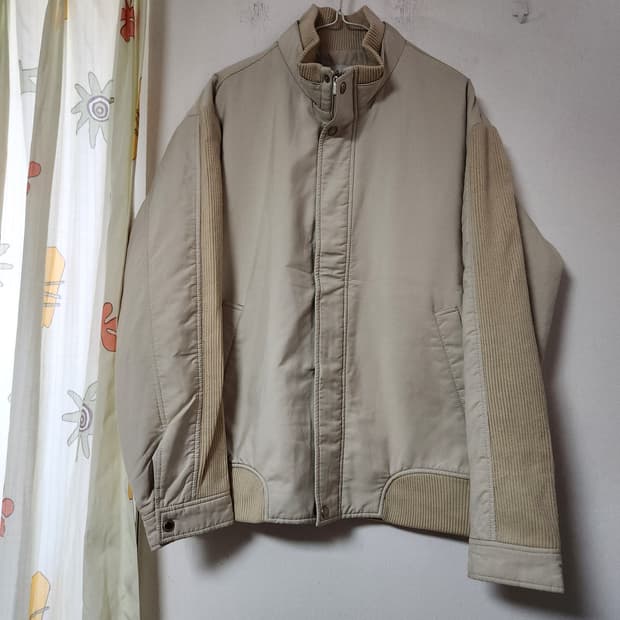 레노마 안감누빔 베이지 점퍼 105