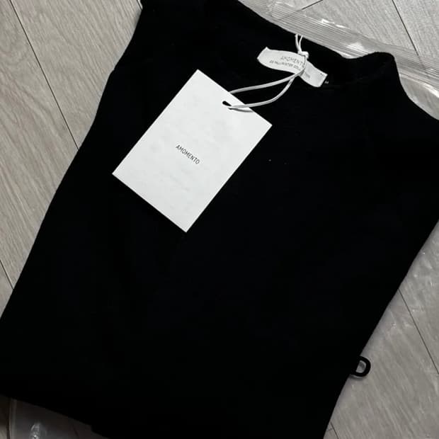 아모멘토 25FW 라운디드 슬리브 가디건 블랙 M