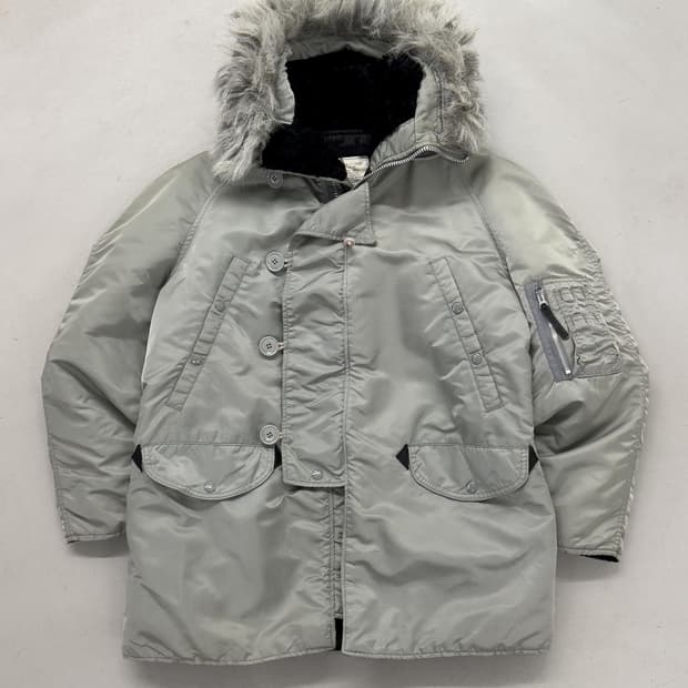 알파인더스트리 N3B 파카