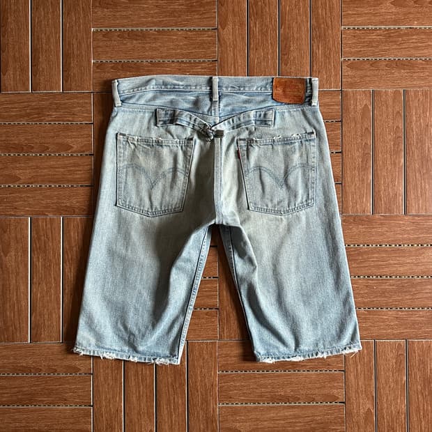 Levi’s 503 denim shorts pants