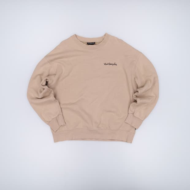 S 마크곤잘레스 레터링 맨투맨 0410H1