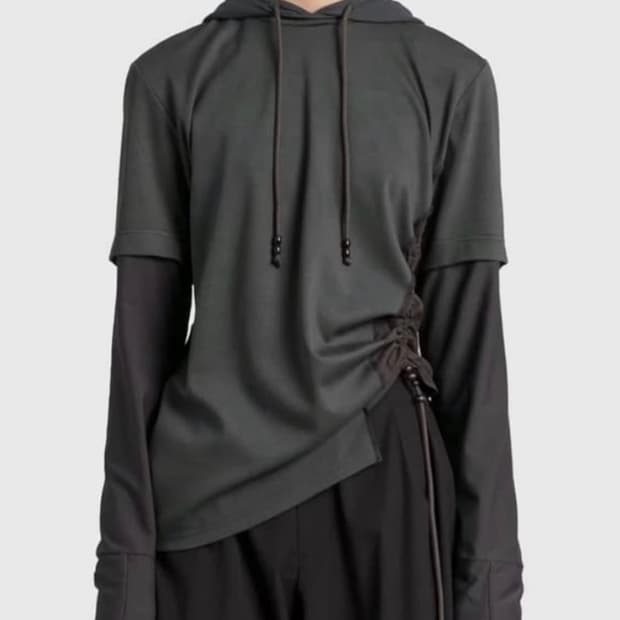 [2] HYEIN SEO twisted hoodie