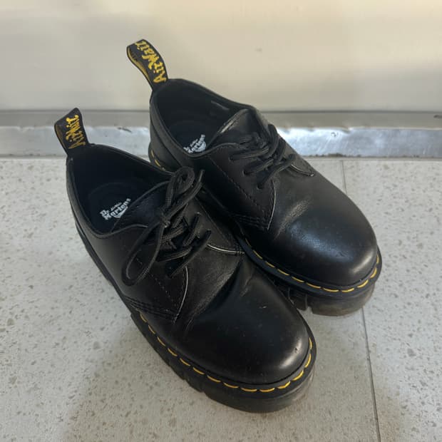 닥터마틴 1461 쿼드 230