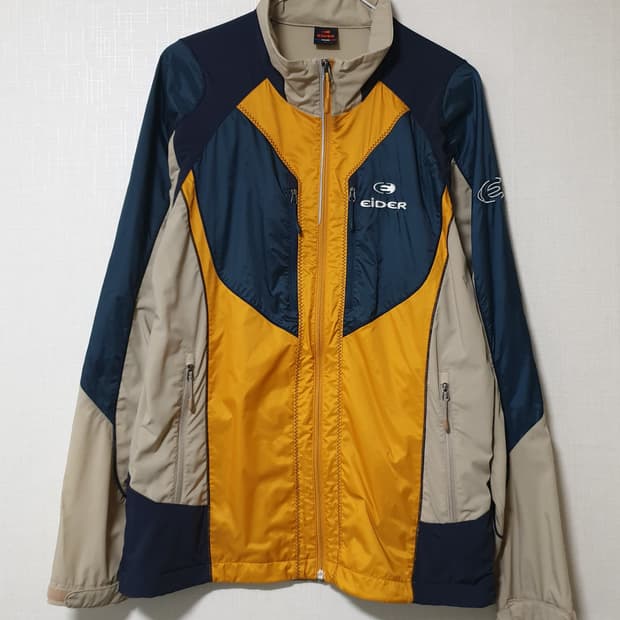 아이더 바람막이 자켓 M 95 사이즈 