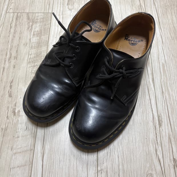 닥터마틴 1461 3홀 스무스 280