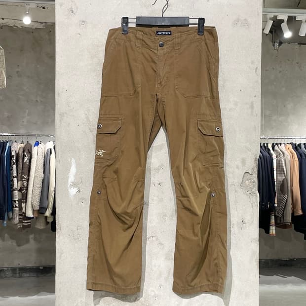 아크테릭스 우먼 브라운 워크 카고 팬츠