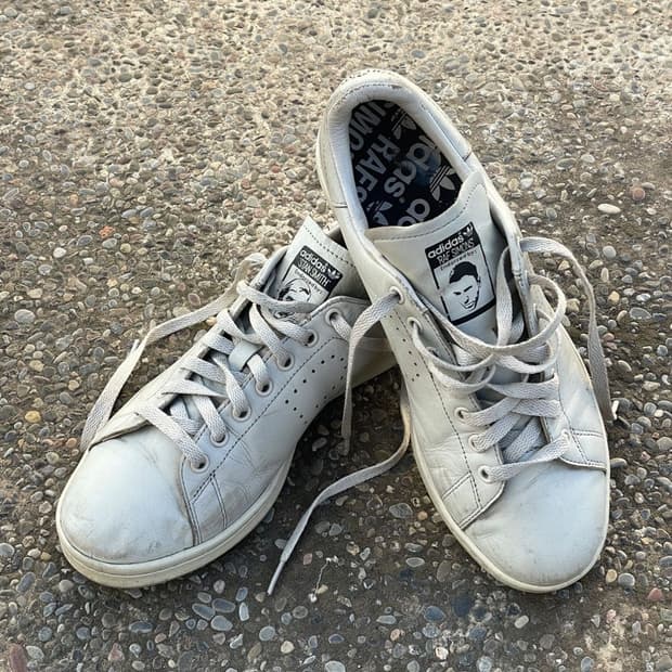 라프시몬스X아디다스 스탠스미스 에이지드 us9.5