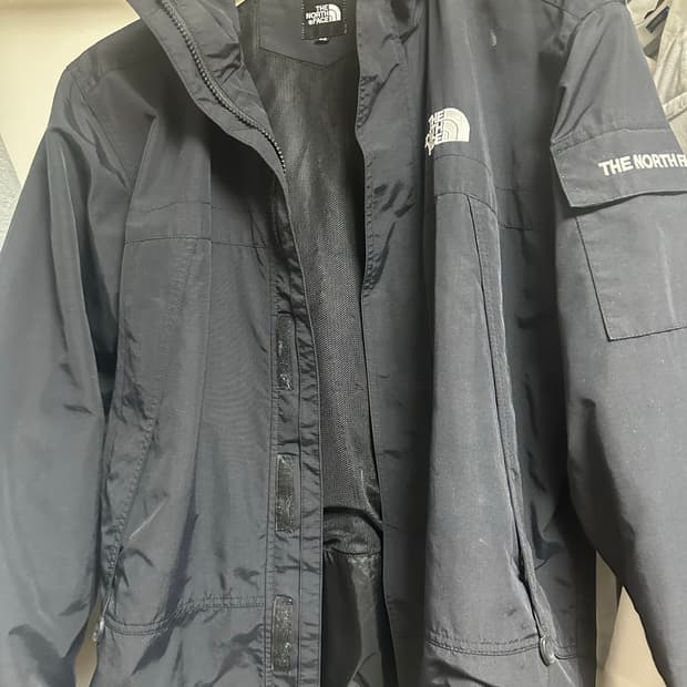 노스페이스 바람막이