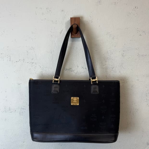 MCM 엠씨엠 빈티지 블랙 토트백