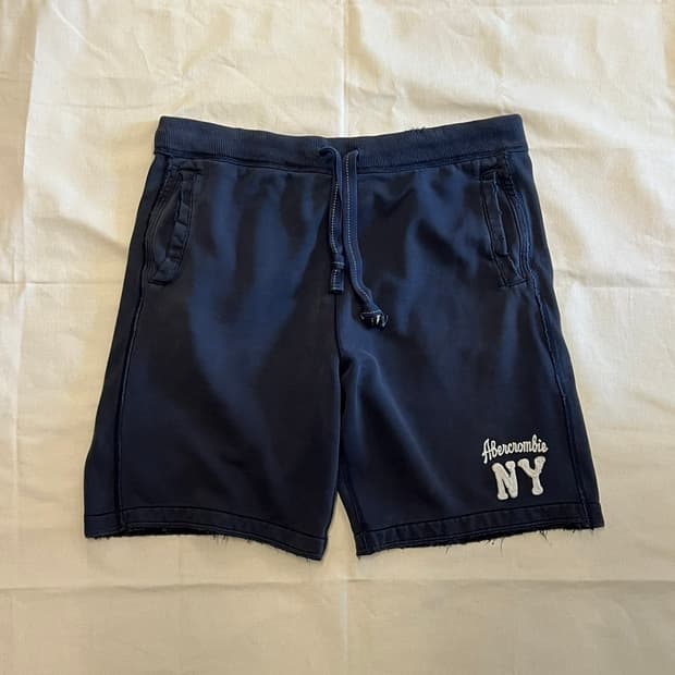 [L] 아베크롬비앤피치 Abercrombie Fitch 빈티지 쇼츠 반바