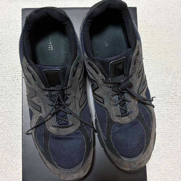 뉴발란스 자운드 990v4 네이비 285