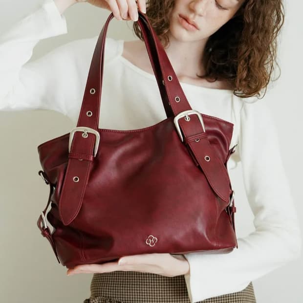 히어리 비비 버클 숄더백 버건디
