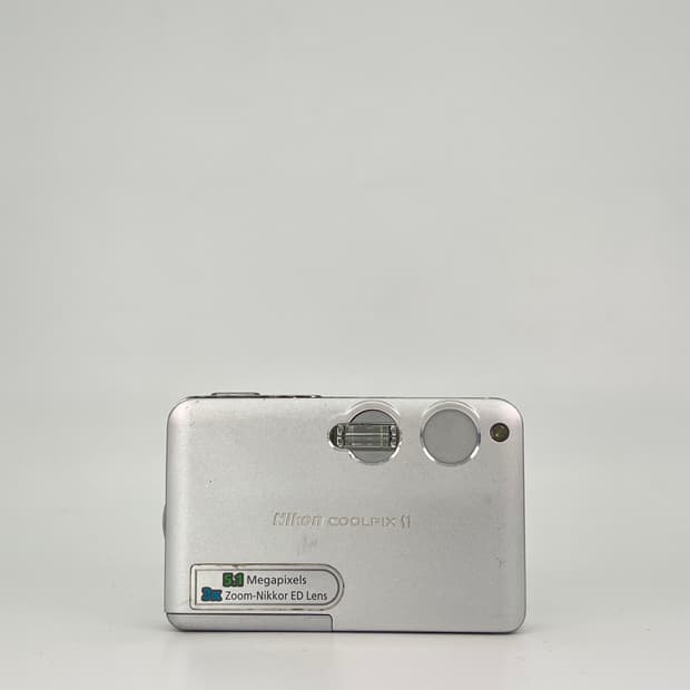 니콘 쿨픽스 Nikon Coolpix S1 실버