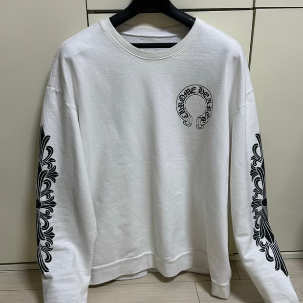 크롬하츠 맨투맨