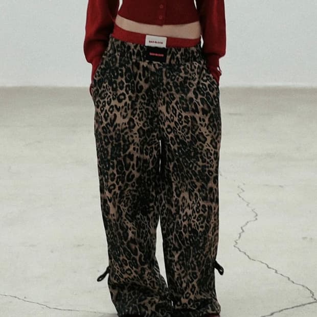 배드블러드 레오파드 AJ 이지 팬츠