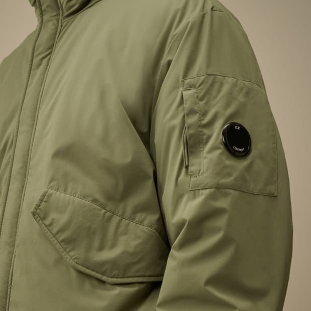 CP컴퍼니 pro -tek 후디 봄버 패디드 자켓