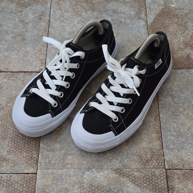 (230)반스 식스티 세븐 블랙