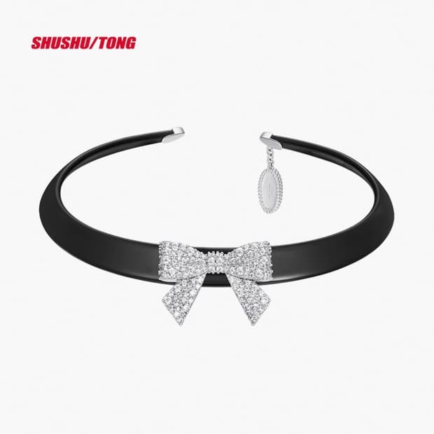 SHUSHUTONG X YVMIN파베 세팅 리본 목걸이