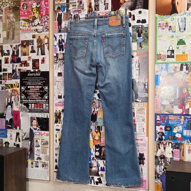 리바이스 518 로우라이즈 부츠컷 데님