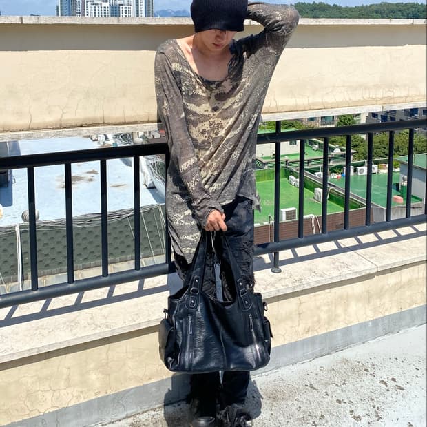 Chic Mood Zip Detail Utility Bag