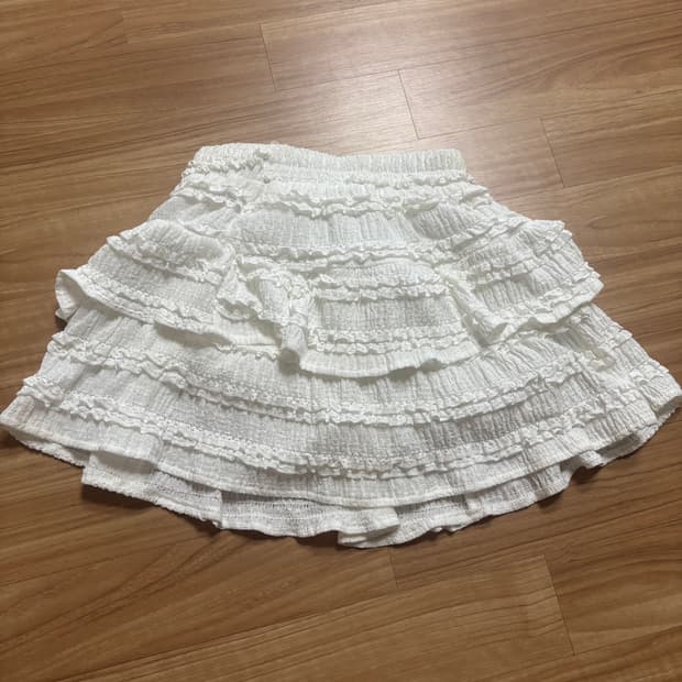 레이스 치마