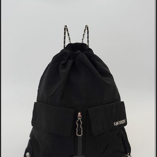 모데스트무드 백팩