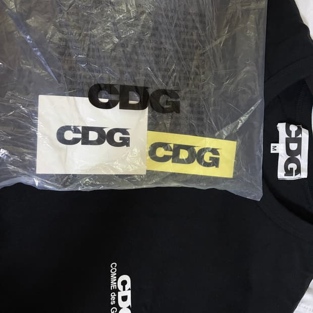 CDG 반팔