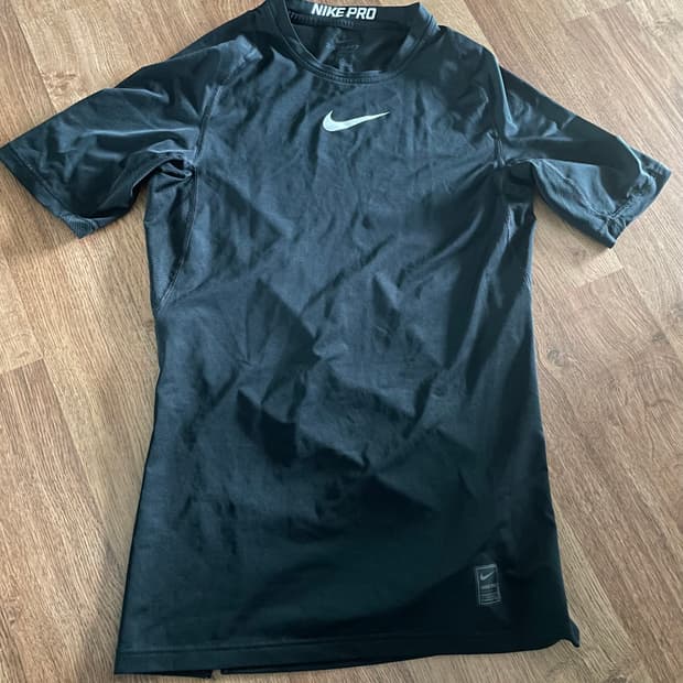 나이키 드라이핏 반팔 반바지 민소매 스포츠 의류 일괄 판매